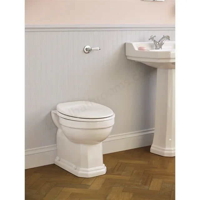 Ideal Standard Waverley Toilet Seat and Cover