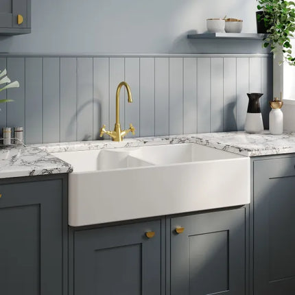 Nuie Double Bowl 895 x 550 x 220mm Fireclay White Butler Sink With Stepped Weir